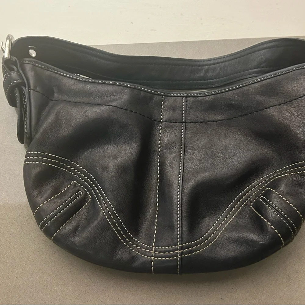 COACH Vintage Mini SoHo Hobo Black Leather Hobo Bag from the early 2000’s